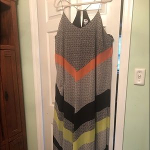 Maxi Dress Old Navy Sz XXL, dress is lined.